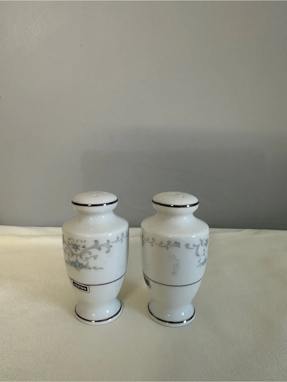 Fashion Royale Heirloom Fine China Salt & Pepper Shakers